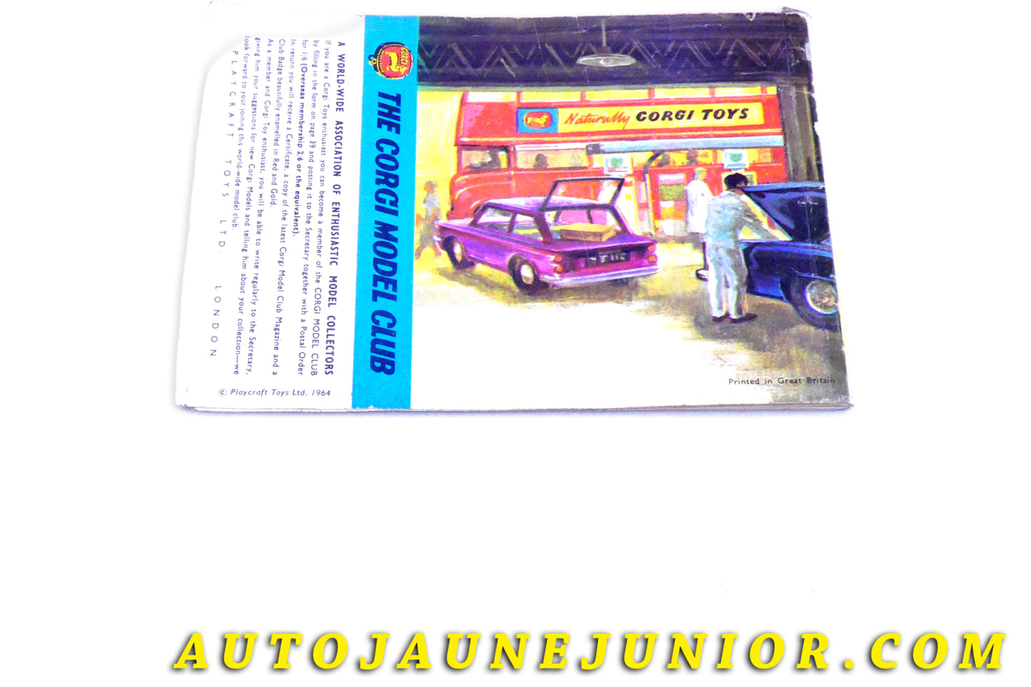 Le #6108 - Corgi Toys - Catalogue - 1965 (peu fréquent !) est en vente sur Auto Jaune Junior ! Tekno, Politoys, Mebetoys, Mercury, Joal, Diapet, Märklin, TootsieToys.Vous avez le même jouet ? Profitez de notre expertise pour vous accompagner dans la vente de vos modèles ou votre collection ! Nous achetons tous lots de miniatures ! Contactez nous ! contact@autojaunejunior.com. 