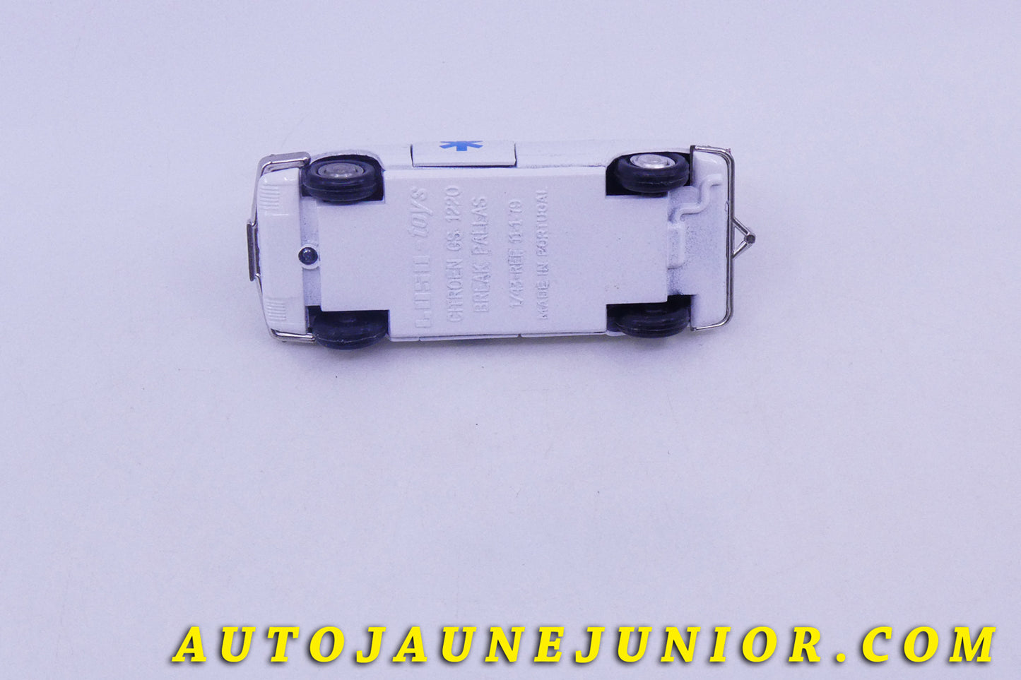 Le #6211 - Luso Toys - Citroën - GS 1220 Break Pallas Ambulance est en vente sur Auto Jaune Junior ! Tekno, Politoys, Mebetoys, Mercury, Joal, Diapet, Märklin, TootsieToys.Vous avez le même jouet ? Profitez de notre expertise pour vous accompagner dans la vente de vos modèles ou votre collection ! Nous achetons tous lots de miniatures ! Contactez nous ! contact@autojaunejunior.com. 