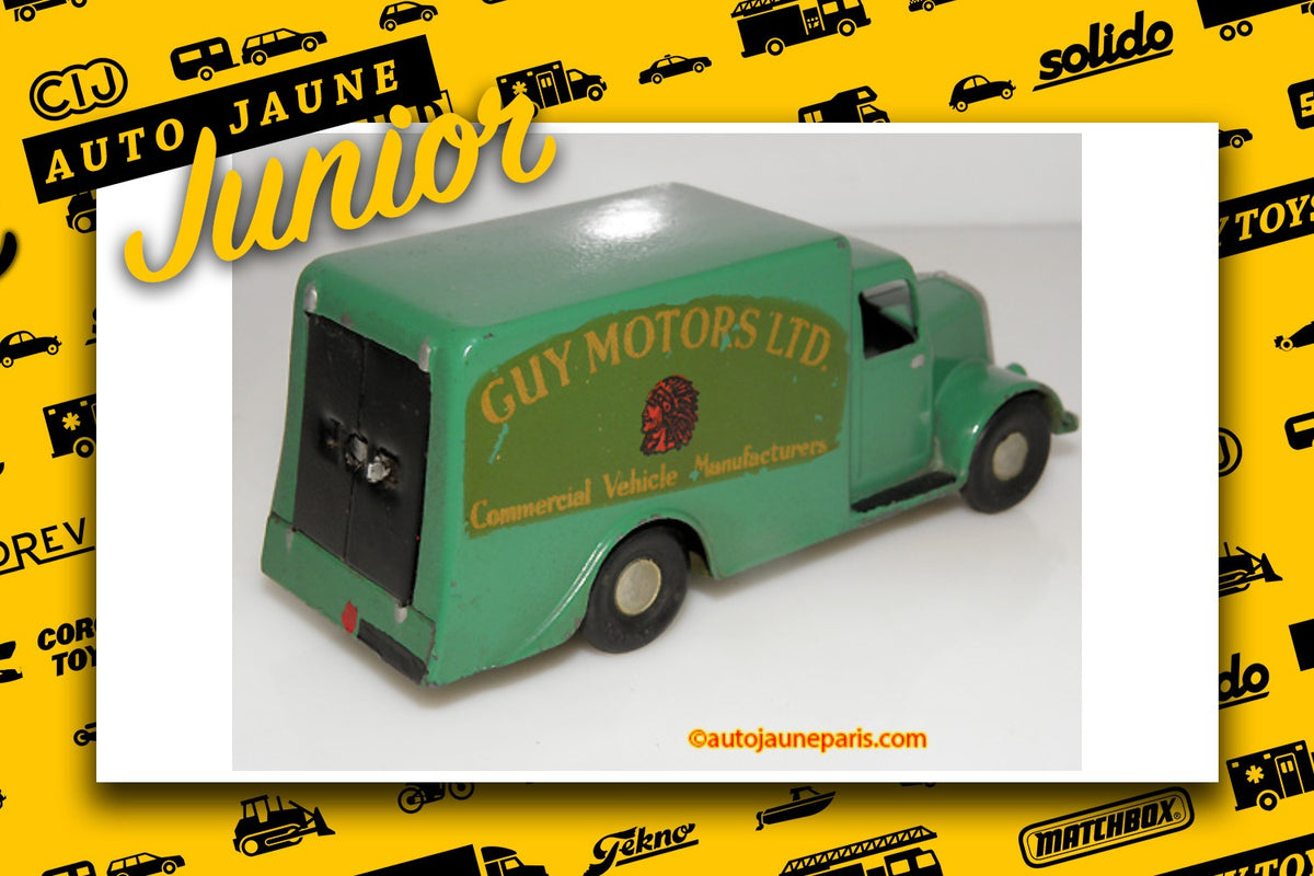 Le #2750 - Chad Valley - Guy - fourgon tôlé "Guy Motors Ltd" est en vente sur Auto Jaune Junior ! Découvrez nos collections de diecast Minialuxe, CIJ, C-I-J, JRD, J-R-D, Matchbox, Majorette.. AutoJauneJunior.com: le site de vente en ligne et de partage pour les passionés de miniatures et collectionneurs de jouets anciens ! Des centaines de modèles en vente, et des nouveautés mises en ligne chaque jour à 21h00 !