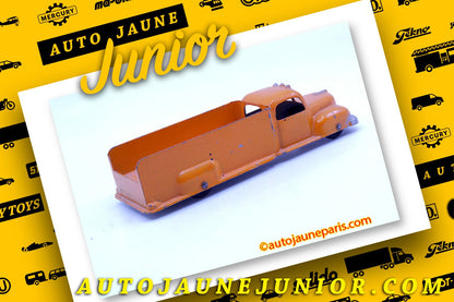 Le #1240 - Tootsietoys - Un constructeur fictif, inexistant, ou inconnu - K2 benne basculante est en vente sur Auto Jaune Junior ! Découvrez nos collections de diecast Minialuxe, CIJ, C-I-J, JRD, J-R-D, Matchbox, Majorette.. AutoJauneJunior.com: le site de vente en ligne et de partage pour les passionés de miniatures et collectionneurs de jouets anciens ! Des centaines de modèles en vente, et des nouveautés mises en ligne chaque jour à 21h00 !