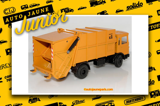 Le #2680 - Conrad - Man - Diesel avec benne à ordures "Haller" est en vente sur Auto Jaune Junior ! Découvrez nos collections de diecast Minialuxe, CIJ, C-I-J, JRD, J-R-D, Matchbox, Majorette.. AutoJauneJunior.com: le site de vente en ligne et de partage pour les passionés de miniatures et collectionneurs de jouets anciens ! Des centaines de modèles en vente, et des nouveautés mises en ligne chaque jour à 21h00 !