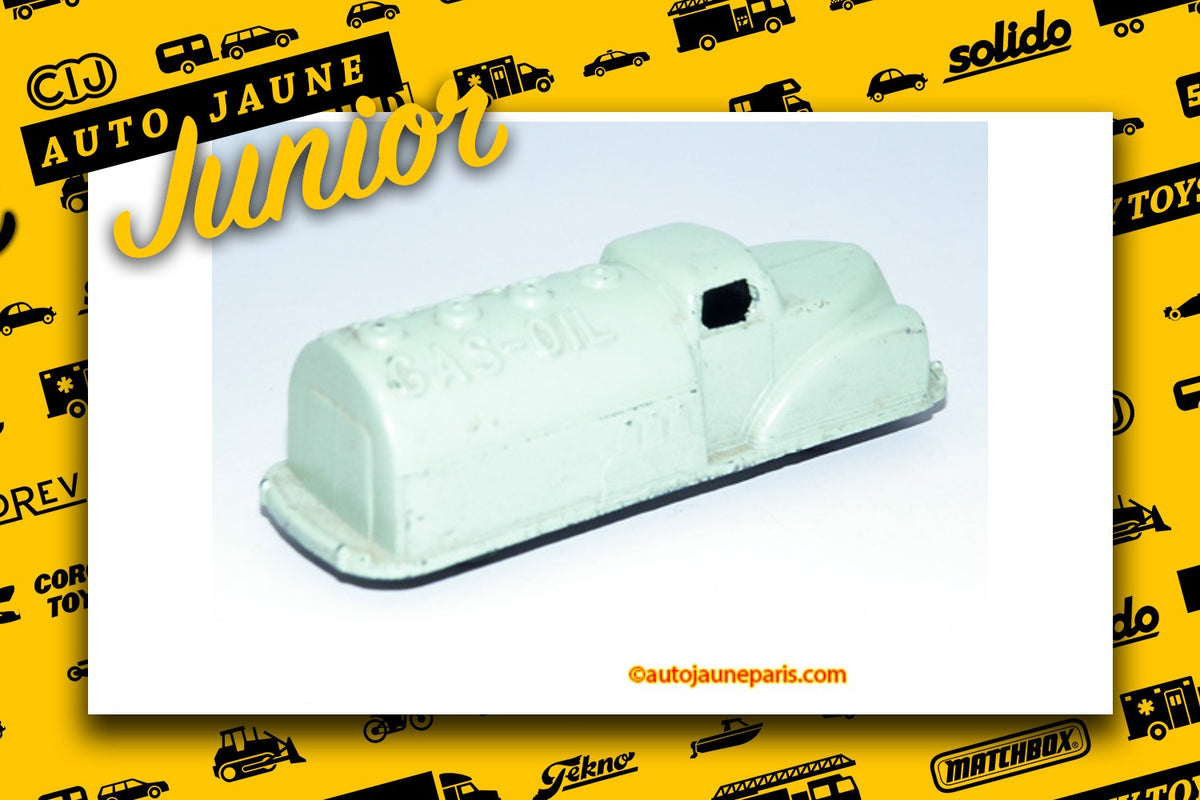 Le #2671 - Renwal - Camion - citerne "Gas Oil" est en vente sur Auto Jaune Junior ! Découvrez nos collections de diecast Minialuxe, CIJ, C-I-J, JRD, J-R-D, Matchbox, Majorette.. AutoJauneJunior.com: le site de vente en ligne et de partage pour les passionés de miniatures et collectionneurs de jouets anciens ! Des centaines de modèles en vente, et des nouveautés mises en ligne chaque jour à 21h00 !