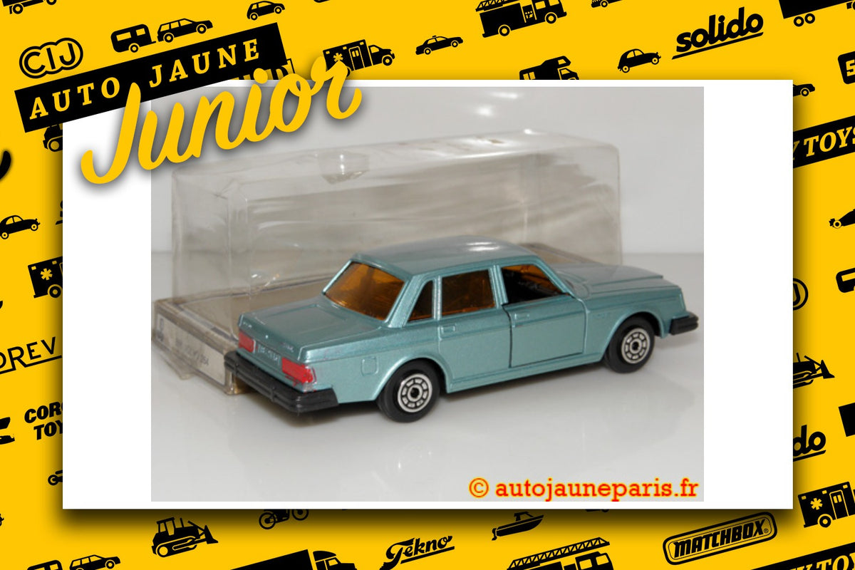 #4283 - Norev - Volvo - 264 berline