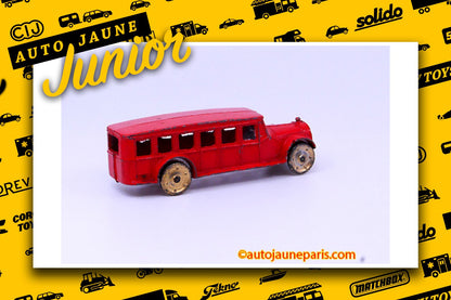 Le #2674 - Tootsietoys - Fageol - bus de ligne est en vente sur Auto Jaune Junior ! Découvrez nos collections de diecast Minialuxe, CIJ, C-I-J, JRD, J-R-D, Matchbox, Majorette.. AutoJauneJunior.com: le site de vente en ligne et de partage pour les passionés de miniatures et collectionneurs de jouets anciens ! Des centaines de modèles en vente, et des nouveautés mises en ligne chaque jour à 21h00 !