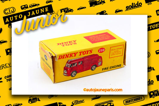 #4822 - Dinky Toys - Merryweather - camion pompier premier secours