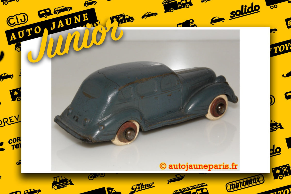 #4911 - Perfect Rubber - Pontiac - limousine 1936