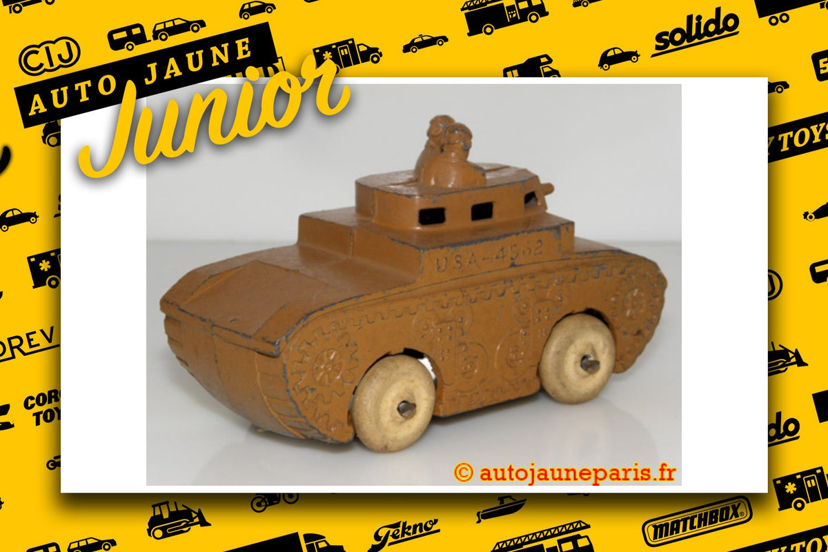 #2034 - Barclay - Char - d'assaut avec deux servants
