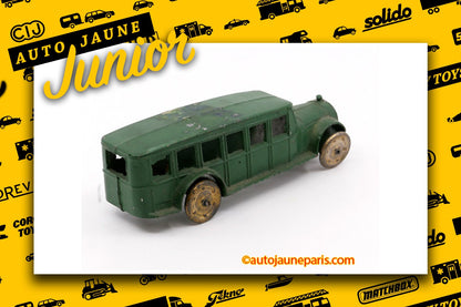 Le #2673 - Tootsietoys - Fageol - Car 1927 est en vente sur Auto Jaune Junior ! Découvrez nos collections de diecast Minialuxe, CIJ, C-I-J, JRD, J-R-D, Matchbox, Majorette.. AutoJauneJunior.com: le site de vente en ligne et de partage pour les passionés de miniatures et collectionneurs de jouets anciens ! Des centaines de modèles en vente, et des nouveautés mises en ligne chaque jour à 21h00 !