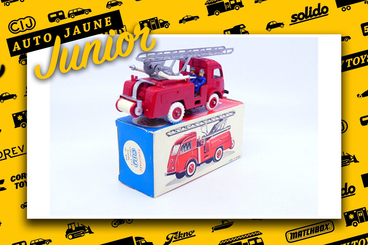 #3235 - C-I-J - Renault - 2,5t premier secours pompier