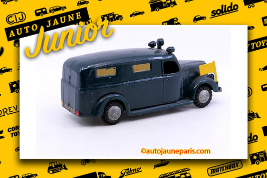 Le #2678 - Tekno - Triangel - fourgon tôlé politi est en vente sur Auto Jaune Junior ! Découvrez nos collections de diecast Minialuxe, CIJ, C-I-J, JRD, J-R-D, Matchbox, Majorette.. AutoJauneJunior.com: le site de vente en ligne et de partage pour les passionés de miniatures et collectionneurs de jouets anciens ! Des centaines de modèles en vente, et des nouveautés mises en ligne chaque jour à 21h00 !