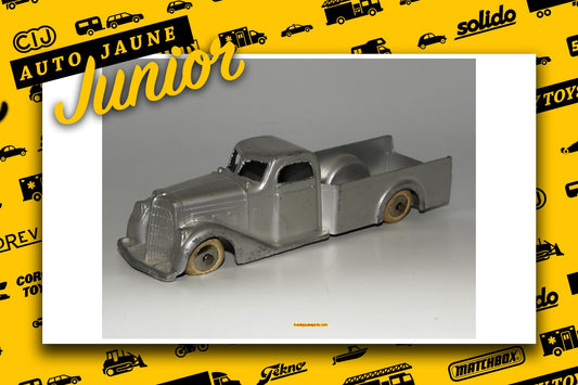 Le #2670 - Tootsietoys - Camion - pick up est en vente sur Auto Jaune Junior ! Découvrez nos collections de diecast Dinky-Toys, Corgi, Corgi-Toys, Solido, Norev.. Découvrez notre magasin physique, AutoJaune Paris, ouvert en 1984 par Vincent Espinasse. 41 rue Cavendish, 75019 Paris. Tel: 01 42 40 61 23. Ouvert les mardi et vendredi de 13h à 19h.