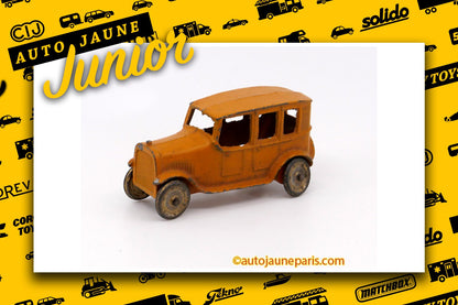 Le #2672 - Tootsietoys - Auto - Yellow cab 1925 (Un des premier TootsieToys !) est en vente sur Auto Jaune Junior ! Découvrez nos collections de diecast Dinky-Toys, Corgi, Corgi-Toys, Solido, Norev.. Découvrez notre magasin physique, AutoJaune Paris, ouvert en 1984 par Vincent Espinasse. 41 rue Cavendish, 75019 Paris. Tel: 01 42 40 61 23. Ouvert les mardi et vendredi de 13h à 19h.