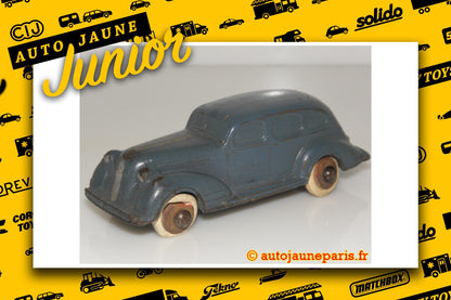#4911 - Perfect Rubber - Pontiac - limousine 1936