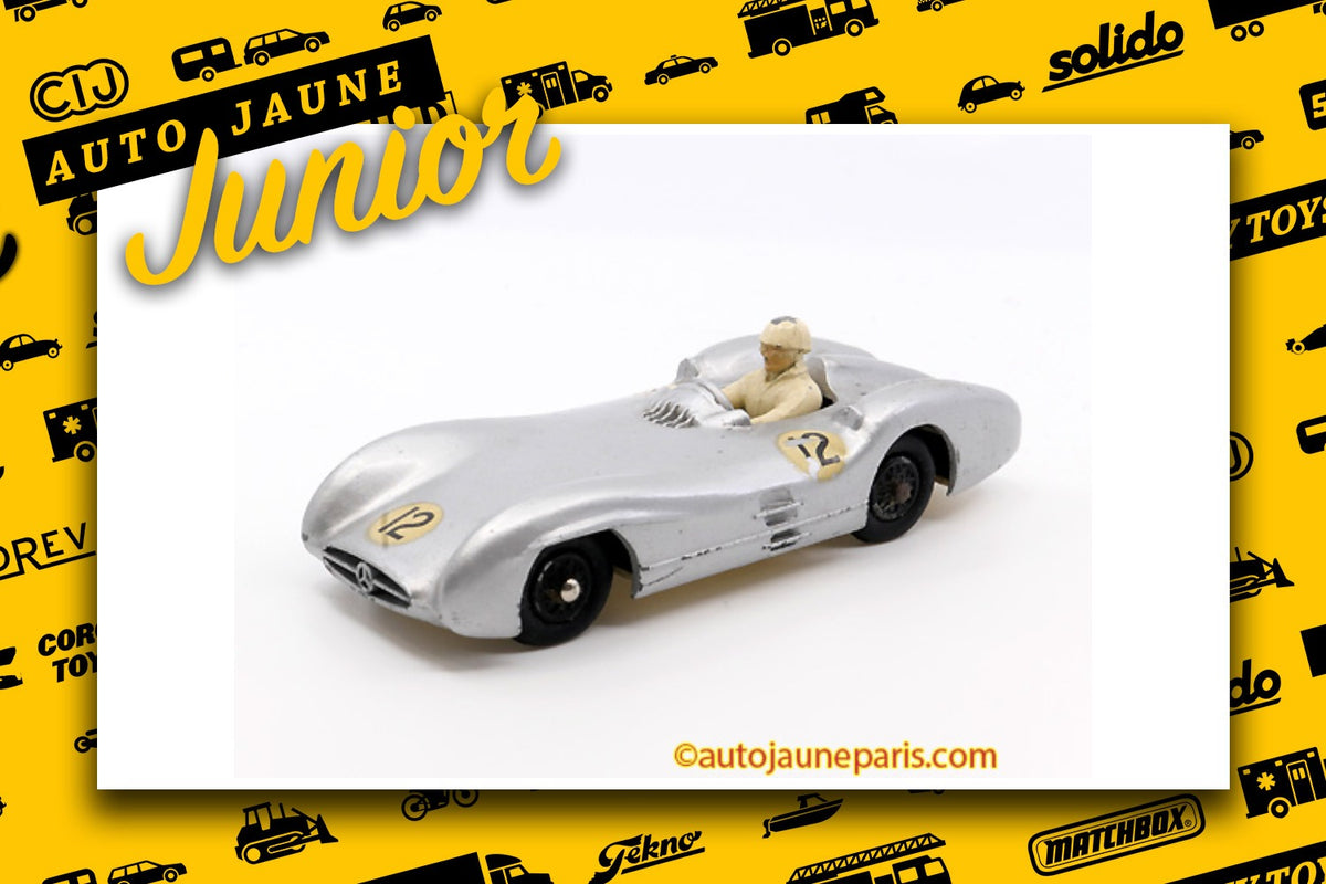 Le #2742 - Crescent Toys - Mercedes - W196 monoplace carénée est en vente sur Auto Jaune Junior ! Découvrez nos collections de diecast Dinky-Toys, Corgi, Corgi-Toys, Solido, Norev.. Découvrez notre magasin physique, AutoJaune Paris, ouvert en 1984 par Vincent Espinasse. 41 rue Cavendish, 75019 Paris. Tel: 01 42 40 61 23. Ouvert les mardi et vendredi de 13h à 19h.