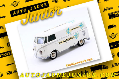 Le #2499 - Tekno - Volkswagen - Kombi "VWKolevogn" est en vente sur Auto Jaune Junior ! Découvrez nos collections de diecast Dinky-Toys, Corgi, Corgi-Toys, Solido, Norev.. Découvrez notre magasin physique, AutoJaune Paris, ouvert en 1984 par Vincent Espinasse. 41 rue Cavendish, 75019 Paris. Tel: 01 42 40 61 23. Ouvert les mardi et vendredi de 13h à 19h.
