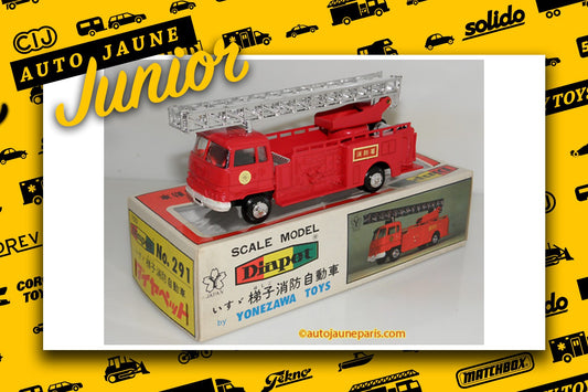 #2919 - Diapet - Isuzu - camion grande échelle pompier