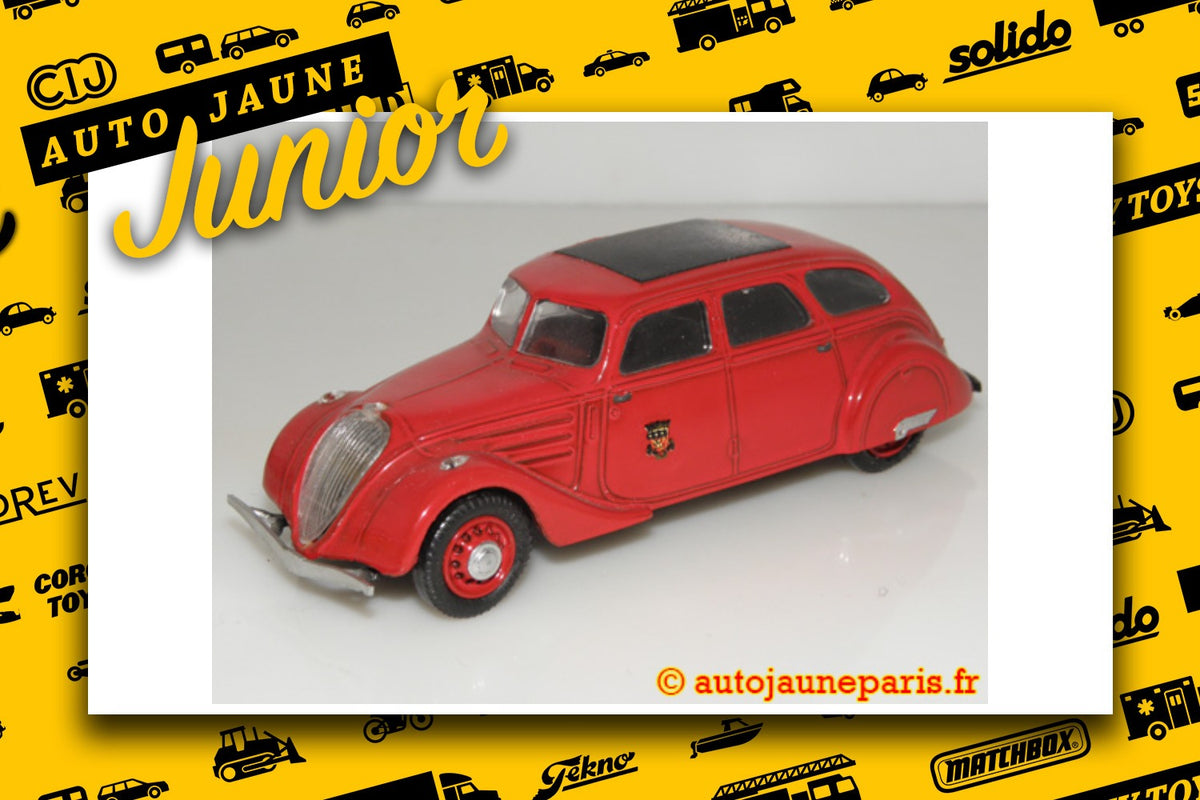 #3237 - Dubray - Peugeot - 402 pompier malle plate