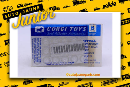 #4412 - Corgi Toys - Accessoire - planche de décoration "plaque d'immatriculation, plaques de pays, vignettes...)