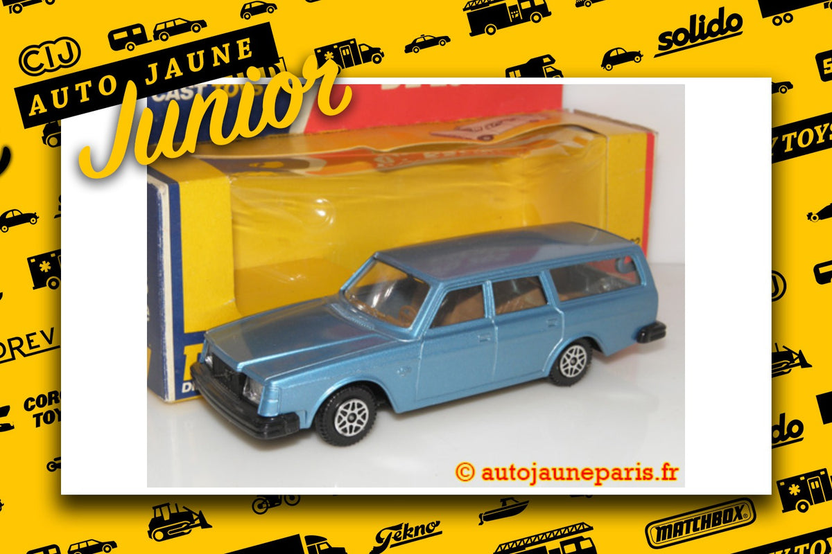 Le #2655 - Dinky Toys GB - Volvo - 265 break est en vente sur Auto Jaune Junior ! Découvrez nos collections de diecast Dinky-Toys, Corgi, Corgi-Toys, Solido, Norev.. Découvrez notre magasin physique, AutoJaune Paris, ouvert en 1984 par Vincent Espinasse. 41 rue Cavendish, 75019 Paris. Tel: 01 42 40 61 23. Ouvert les mardi et vendredi de 13h à 19h.