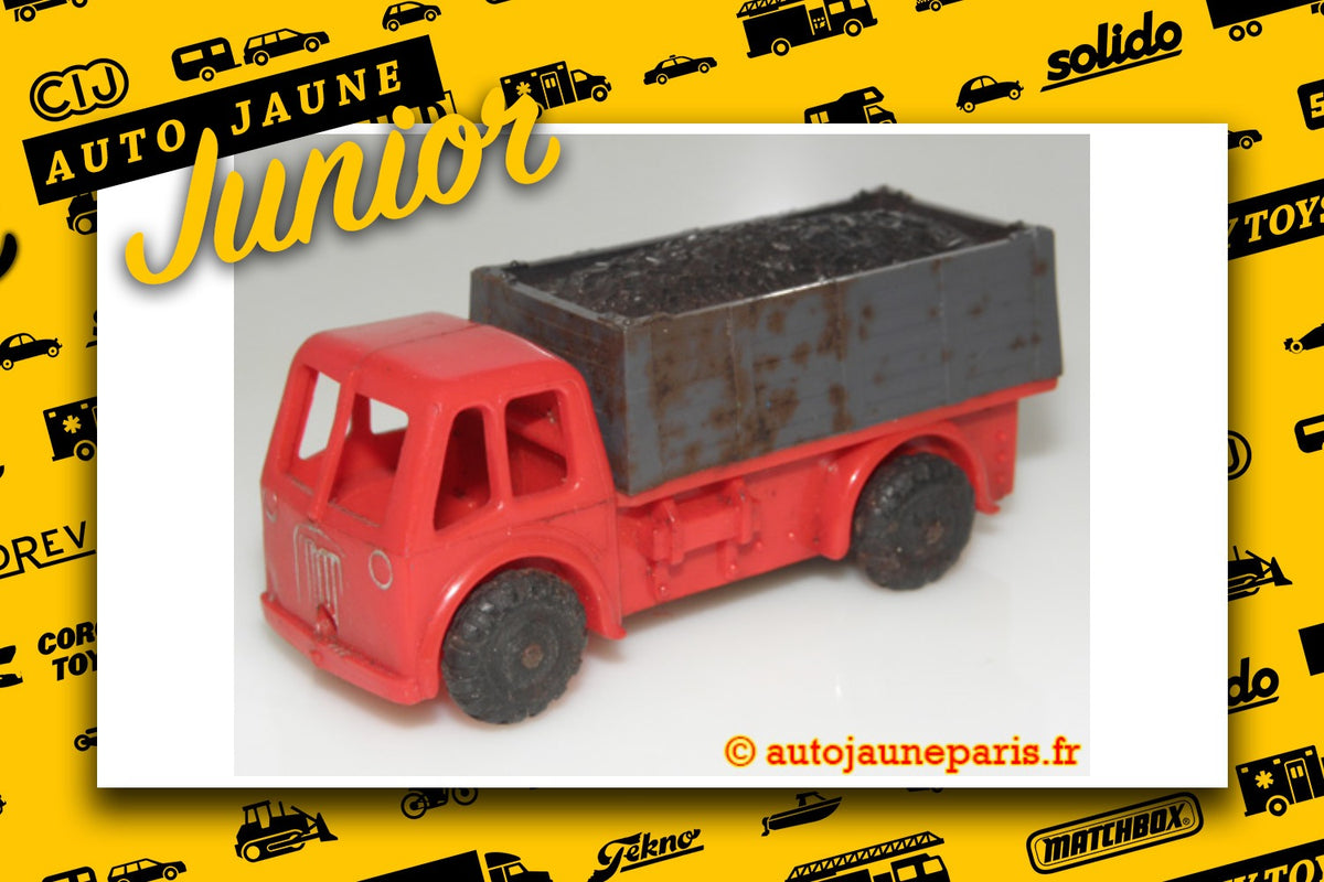 #4556 - Tri Ang Minic - AEC - camion benne charbonnière