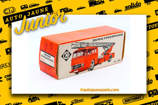 Le #4839 - CKO - Mercedes - camion pompier grande échelle est en vente sur Auto Jaune Junior ! Découvrez nos collections de diecast Dinky-Toys, Corgi, Corgi-Toys, Solido, Norev.. Découvrez notre magasin physique, AutoJaune Paris, ouvert en 1984 par Vincent Espinasse. 41 rue Cavendish, 75019 Paris. Tel: 01 42 40 61 23. Ouvert les mardi et vendredi de 13h à 19h.