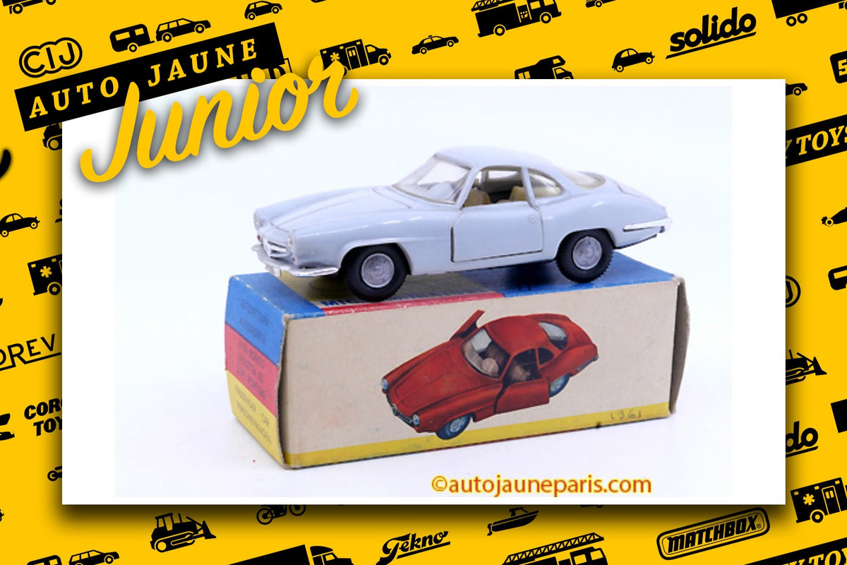 Le #2643 - Politoys - Alfa Romeo - Giulietta SS est en vente sur Auto Jaune Junior ! Découvrez nos collections de diecast Dinky-Toys, Corgi, Corgi-Toys, Solido, Norev.. Découvrez notre magasin physique, AutoJaune Paris, ouvert en 1984 par Vincent Espinasse. 41 rue Cavendish, 75019 Paris. Tel: 01 42 40 61 23. Ouvert les mardi et vendredi de 13h à 19h.