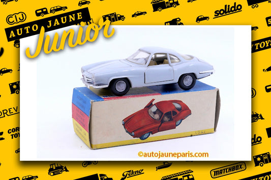 Le #2643 - Politoys - Alfa Romeo - Giulietta SS est en vente sur Auto Jaune Junior ! Découvrez nos collections de diecast Dinky-Toys, Corgi, Corgi-Toys, Solido, Norev.. Découvrez notre magasin physique, AutoJaune Paris, ouvert en 1984 par Vincent Espinasse. 41 rue Cavendish, 75019 Paris. Tel: 01 42 40 61 23. Ouvert les mardi et vendredi de 13h à 19h.