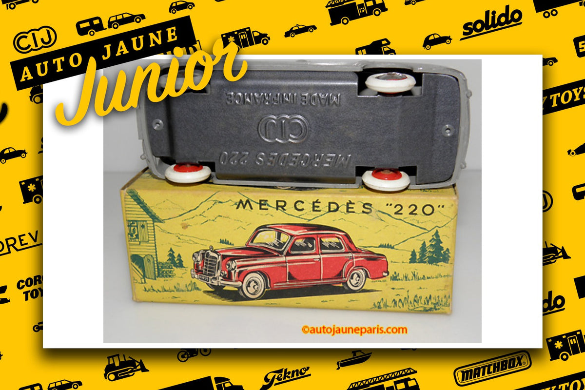 #2051 - C-I-J - Mercedes - 220 berline