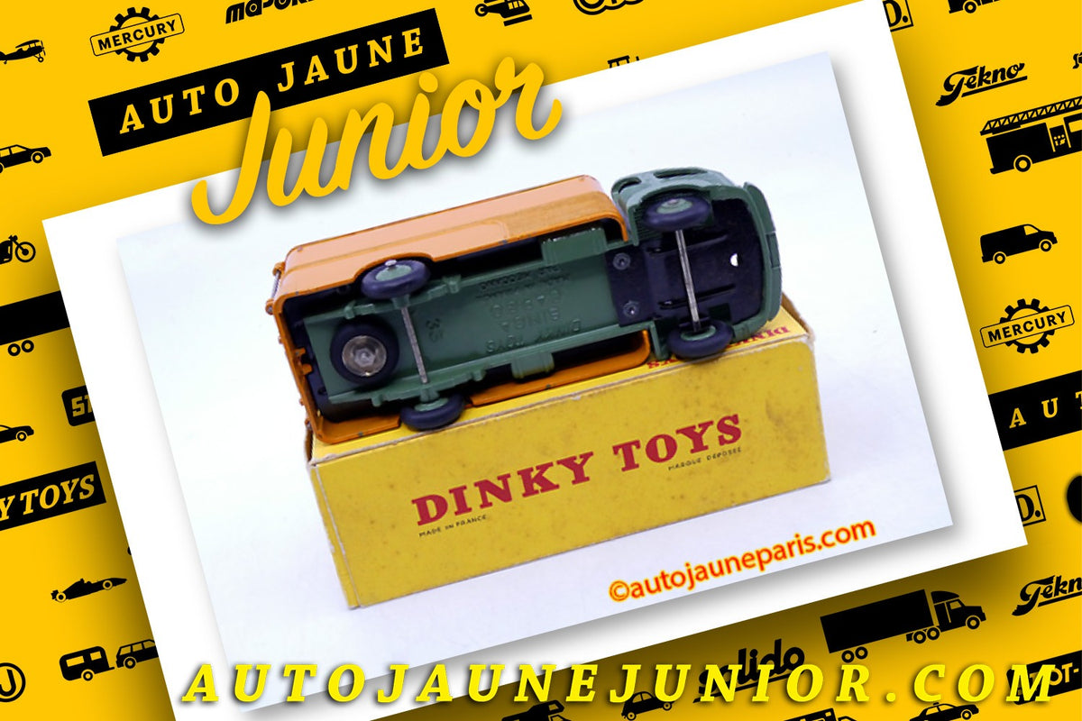 Le #2496 - Dinky Toys - Simca - Cargo fourgon est en vente sur Auto Jaune Junior ! Tekno, Politoys, Mebetoys, Mercury, Joal, Diapet, Märklin, TootsieToys. Vous avez le même jouet ? Profitez de notre expertise pour vous accompagner dans la vente de vos modèles ou votre collection ! Nous achetons tous lots de miniatures ! Contactez nous ! contact@autojaunejunior.com.