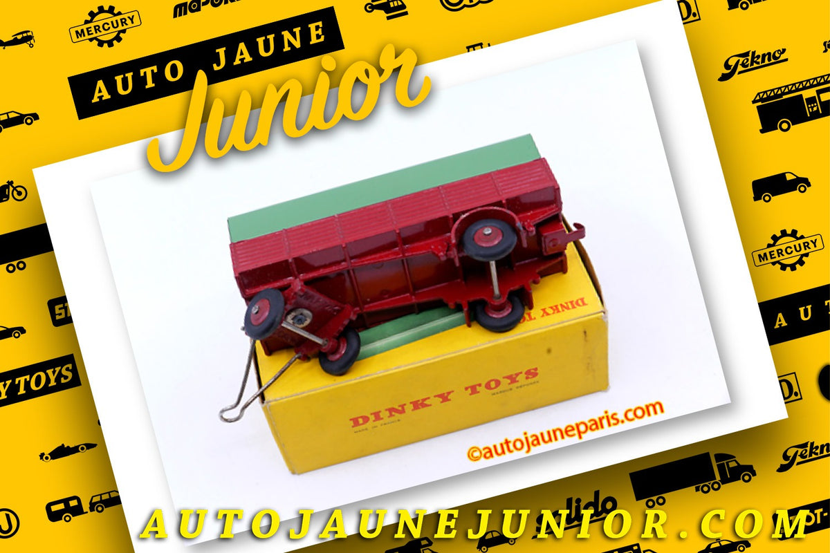 Le #2630 - Dinky Toys France - Remorque - Deux Essieux ridelles bâché est en vente sur Auto Jaune Junior ! Tekno, Politoys, Mebetoys, Mercury, Joal, Diapet, Märklin, TootsieToys. Vous avez le même jouet ? Profitez de notre expertise pour vous accompagner dans la vente de vos modèles ou votre collection ! Nous achetons tous lots de miniatures ! Contactez nous ! contact@autojaunejunior.com.