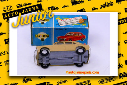 Le #2743 - Spot-On - Morris - 1100 est en vente sur Auto Jaune Junior ! Tekno, Politoys, Mebetoys, Mercury, Joal, Diapet, Märklin, TootsieToys. Vous avez le même jouet ? Profitez de notre expertise pour vous accompagner dans la vente de vos modèles ou votre collection ! Nous achetons tous lots de miniatures ! Contactez nous ! contact@autojaunejunior.com.