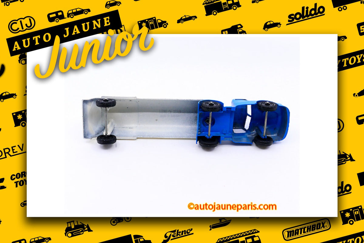 Le #2738 - Lonestar - Leyland - semi remorque citerne milk est en vente sur Auto Jaune Junior ! Tekno, Politoys, Mebetoys, Mercury, Joal, Diapet, Märklin, TootsieToys. Vous avez le même jouet ? Profitez de notre expertise pour vous accompagner dans la vente de vos modèles ou votre collection ! Nous achetons tous lots de miniatures ! Contactez nous ! contact@autojaunejunior.com.