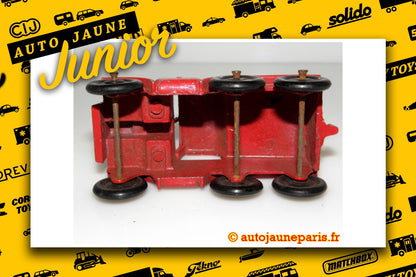 Le #2736 - Morestone - Antar - tracteur lourd "british Road service" est en vente sur Auto Jaune Junior ! Tekno, Politoys, Mebetoys, Mercury, Joal, Diapet, Märklin, TootsieToys. Vous avez le même jouet ? Profitez de notre expertise pour vous accompagner dans la vente de vos modèles ou votre collection ! Nous achetons tous lots de miniatures ! Contactez nous ! contact@autojaunejunior.com.