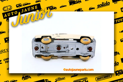 Le #2755 - Solido - Kaiser - J berline (Baby) est en vente sur Auto Jaune Junior ! Tekno, Politoys, Mebetoys, Mercury, Joal, Diapet, Märklin, TootsieToys. Vous avez le même jouet ? Profitez de notre expertise pour vous accompagner dans la vente de vos modèles ou votre collection ! Nous achetons tous lots de miniatures ! Contactez nous ! contact@autojaunejunior.com.