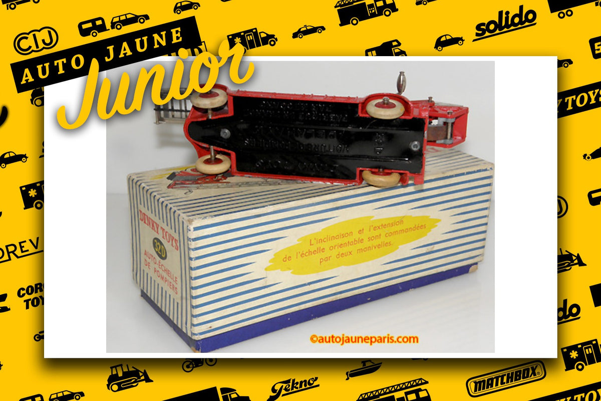 #3049 - Dinky Toys - Delahaye - camion grande échelle pompier