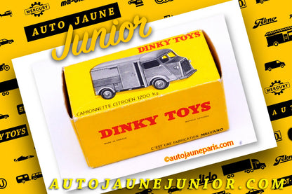Le #2524 - Dinky Toys - Citroën - 1200kgs est en vente sur Auto Jaune Junior ! Tekno, Politoys, Mebetoys, Mercury, Joal, Diapet, Märklin, TootsieToys. Vous avez le même jouet ? Profitez de notre expertise pour vous accompagner dans la vente de vos modèles ou votre collection ! Nous achetons tous lots de miniatures ! Contactez nous ! contact@autojaunejunior.com.