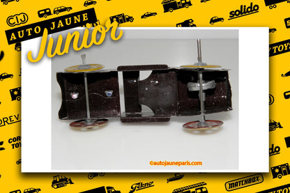 Le #2754 - CR - Auto - torpédo est en vente sur Auto Jaune Junior ! Tekno, Politoys, Mebetoys, Mercury, Joal, Diapet, Märklin, TootsieToys. Vous avez le même jouet ? Profitez de notre expertise pour vous accompagner dans la vente de vos modèles ou votre collection ! Nous achetons tous lots de miniatures ! Contactez nous ! contact@autojaunejunior.com.