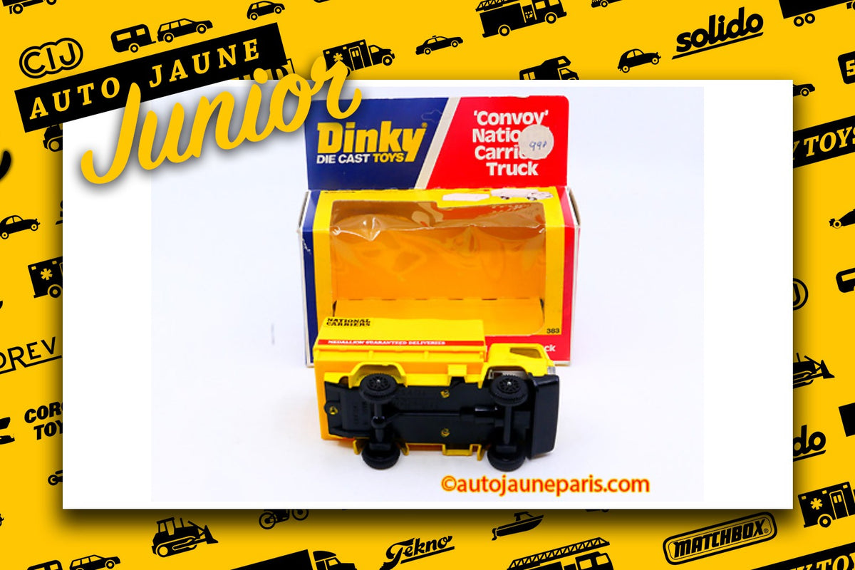 Le #2654 - Dinky Toys GB - Camion - Convoy bâché National Carriers est en vente sur Auto Jaune Junior ! Tekno, Politoys, Mebetoys, Mercury, Joal, Diapet, Märklin, TootsieToys. Vous avez le même jouet ? Profitez de notre expertise pour vous accompagner dans la vente de vos modèles ou votre collection ! Nous achetons tous lots de miniatures ! Contactez nous ! contact@autojaunejunior.com.