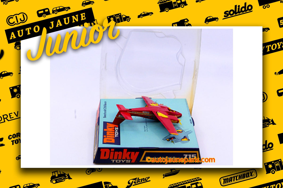 Le #2657 - Dinky Toys GB - Beechcraft - C55 Baron est en vente sur Auto Jaune Junior ! Tekno, Politoys, Mebetoys, Mercury, Joal, Diapet, Märklin, TootsieToys. Vous avez le même jouet ? Profitez de notre expertise pour vous accompagner dans la vente de vos modèles ou votre collection ! Nous achetons tous lots de miniatures ! Contactez nous ! contact@autojaunejunior.com.