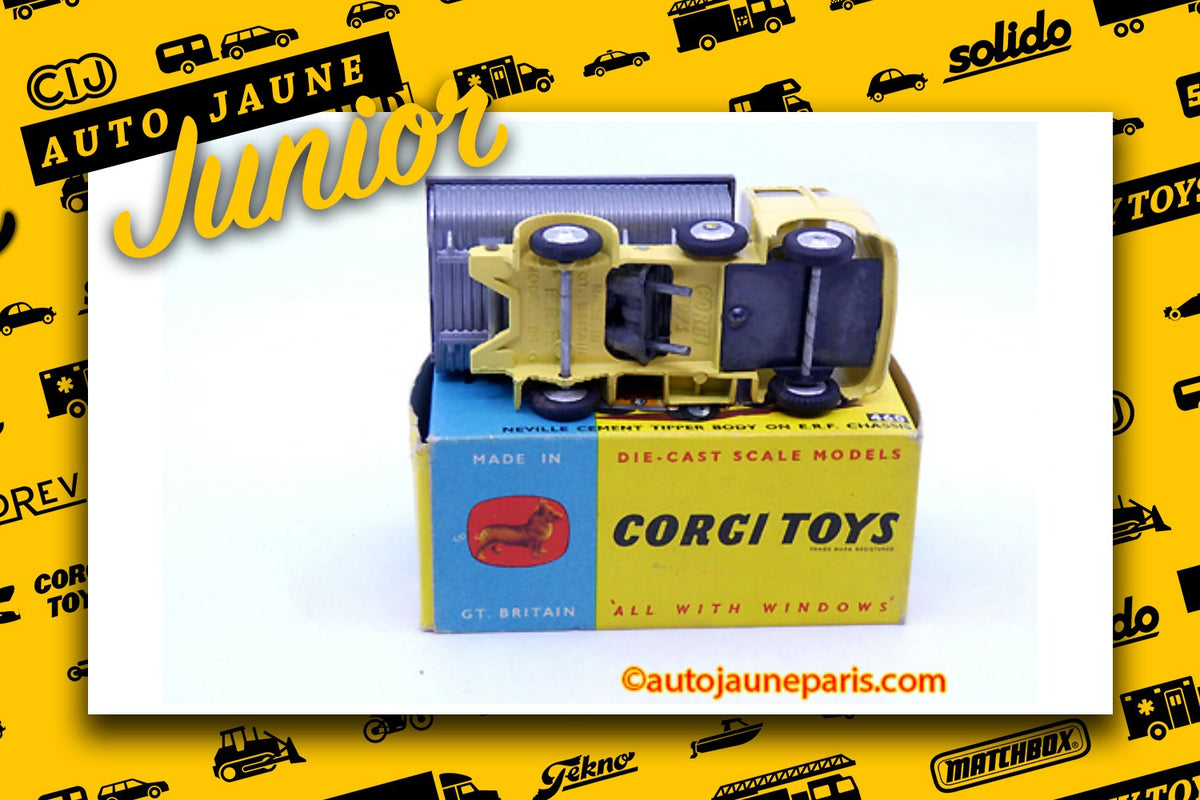 Le #1239 - Corgi Toys - ERF - 64G camion cimentier "Tunnel Cement" est en vente sur Auto Jaune Junior ! Tekno, Politoys, Mebetoys, Mercury, Joal, Diapet, Märklin, TootsieToys. Vous avez le même jouet ? Profitez de notre expertise pour vous accompagner dans la vente de vos modèles ou votre collection ! Nous achetons tous lots de miniatures ! Contactez nous ! contact@autojaunejunior.com.