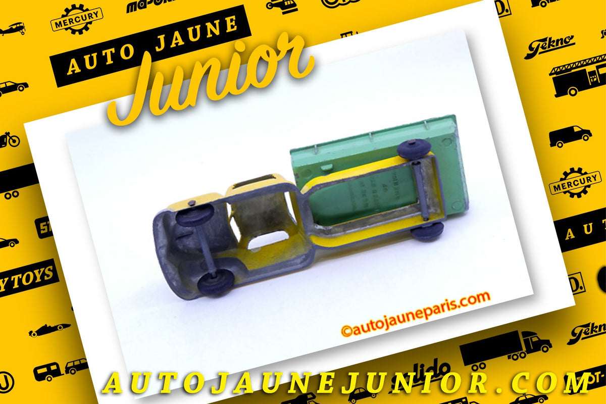 Le #1239 - Tootsietoys - Un constructeur fictif, inexistant, ou inconnu - K2 benne basculante est en vente sur Auto Jaune Junior ! Tekno, Politoys, Mebetoys, Mercury, Joal, Diapet, Märklin, TootsieToys. Vous avez le même jouet ? Profitez de notre expertise pour vous accompagner dans la vente de vos modèles ou votre collection ! Nous achetons tous lots de miniatures ! Contactez nous ! contact@autojaunejunior.com.
