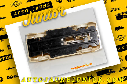 Le #2519 - Minialuxe - Renault - Frégate berline mécanique est en vente sur Auto Jaune Junior ! Tekno, Politoys, Mebetoys, Mercury, Joal, Diapet, Märklin, TootsieToys. Vous avez le même jouet ? Profitez de notre expertise pour vous accompagner dans la vente de vos modèles ou votre collection ! Nous achetons tous lots de miniatures ! Contactez nous ! contact@autojaunejunior.com.