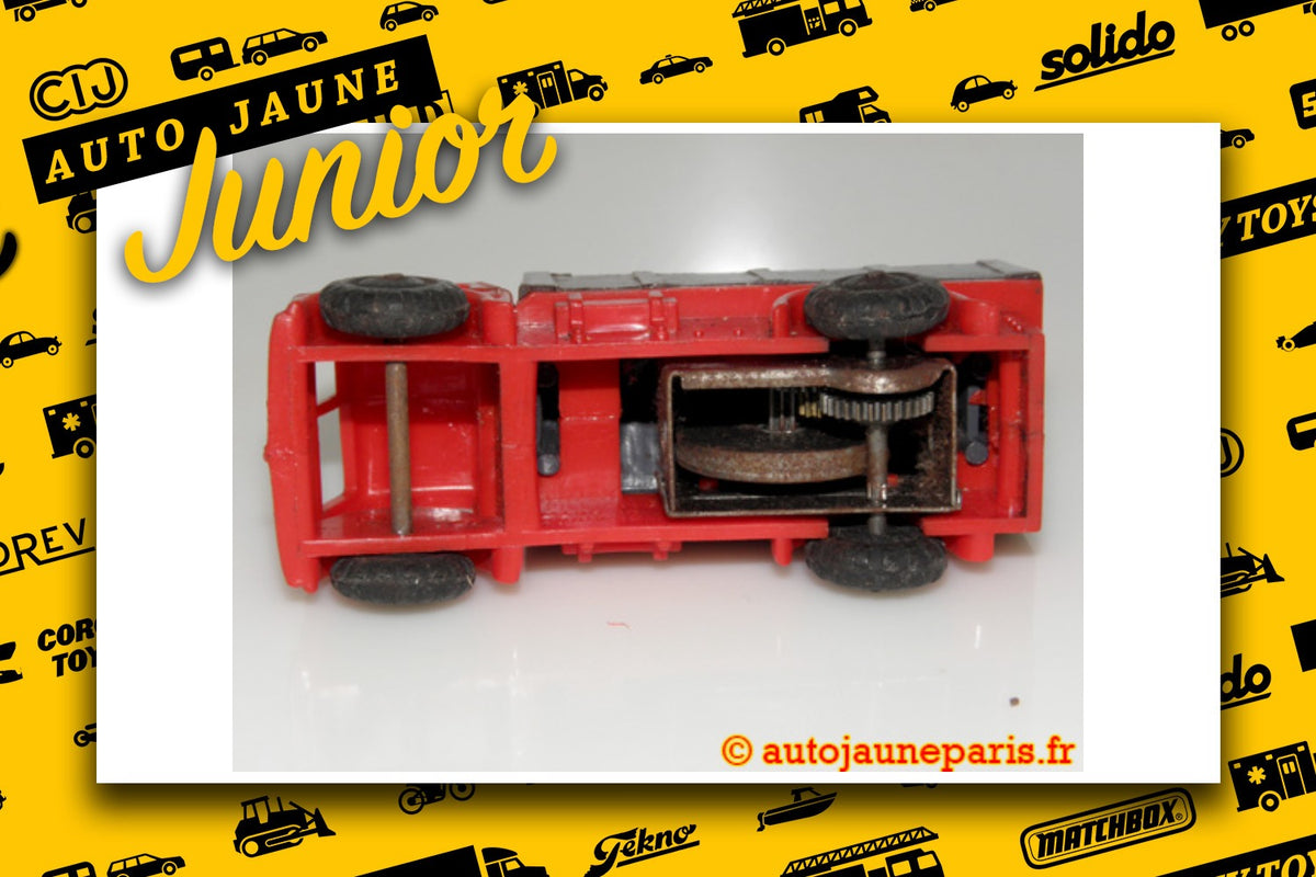 #4556 - Tri Ang Minic - AEC - camion benne charbonnière