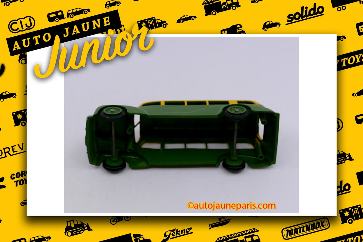 Le #2649 - Gasquy - Mercury - car de voyage est en vente sur Auto Jaune Junior ! Tekno, Politoys, Mebetoys, Mercury, Joal, Diapet, Märklin, TootsieToys. Vous avez le même jouet ? Profitez de notre expertise pour vous accompagner dans la vente de vos modèles ou votre collection ! Nous achetons tous lots de miniatures ! Contactez nous ! contact@autojaunejunior.com.