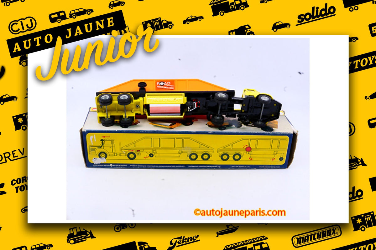 #2066 - Corgi Toys - Berliet - semi remorque benne trémi