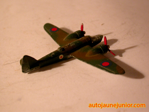 Dinky Toys GB Blenheim bombardier