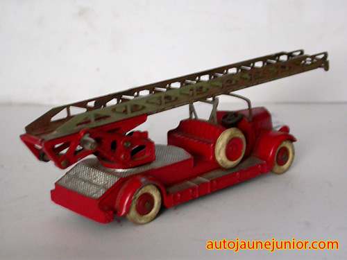 Dinky Toys France camion grande échelle pompier
