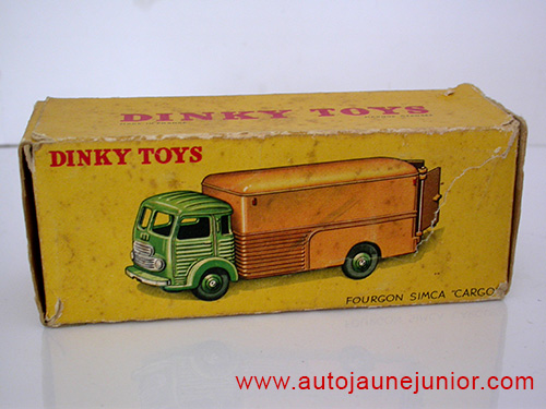 Dinky Toys France Fourgon cargo