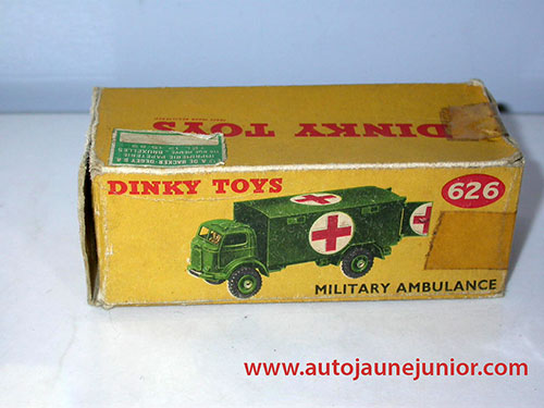Dinky Toys GB ambulance militaire